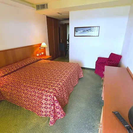 Rialto Hotel 4*